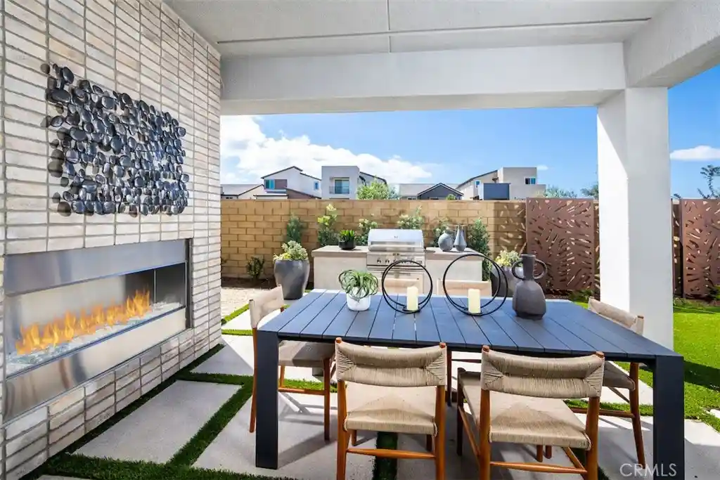 Listing Photo 11 - Condo for sale in 212 Briar Moon located at 212 Briar Moon, Irvine, CA 92618 - Unit 212 Briar Moon