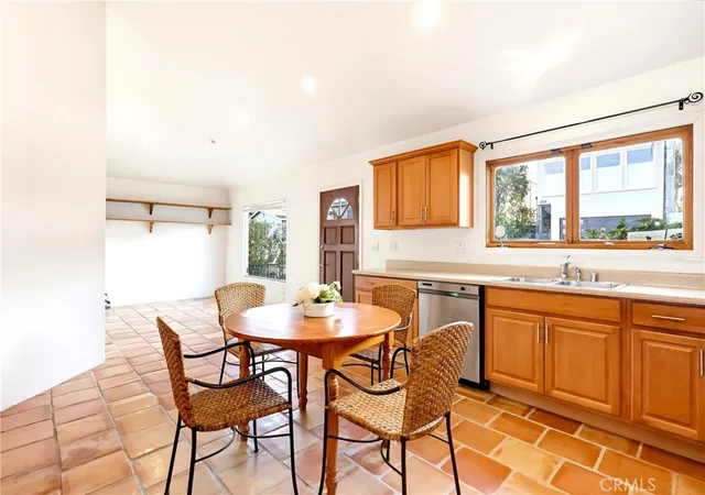 Photo 2 of Single family home for sale at 1520 Silver, Hermosa Beach, CA 90254 | MLS# SB26209535 | Listing updated on 2026-10-11