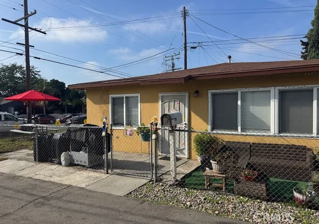 Photo 3 of Multi family home for sale at 5523 Gotham Ave, Bell Gardens, CA 90201 | MLS# AR26188234 | Listing updated on 2026-09-26