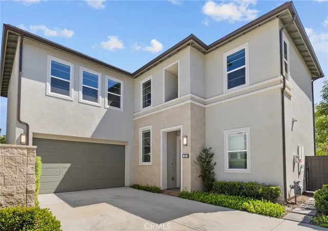 Photo 1 of Single family home for sale at 370 Brackens, Lake Forest, CA 92630 | MLS# OC26209101 | Listing updated on 2026-10-10