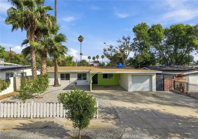 Photo 1 of Single family home for sale at 18707 Lull, Reseda, CA 91335 | MLS# SR26208548 | Listing updated on 2026-10-01