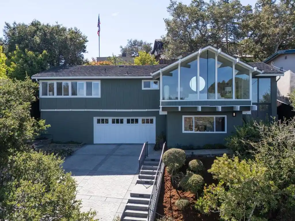 Photo 1 of Sale Pending at 2937 Sherwood Dr, San Carlos, CA 94070 | MLS# ML82062639 | Listing updated on 2026-10-29