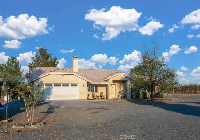 Single family home for sale at 11815 Rosado Rd, Pinon Hills, CA 92372 | MLS# CV26208128