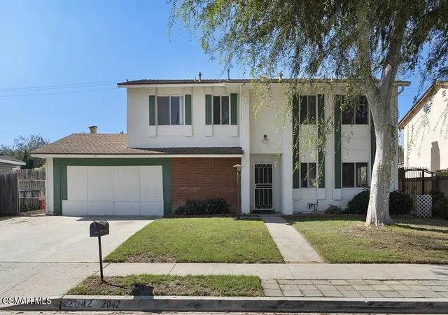 Photo 1 of Single family home for sale at 2042 Kasten St, Simi Valley, CA 93065 | MLS# 226004582 | Listing updated on 2026-09-29