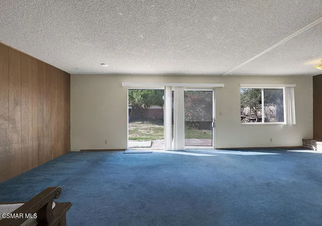 Photo 4 of Single family home for sale at 2042 Kasten St, Simi Valley, CA 93065 | MLS# 226004582 | Listing updated on 2026-09-29