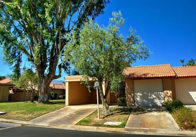 Condo for sale at 48995 Taylor St, Indio, CA 92201 | MLS# 219153234DA