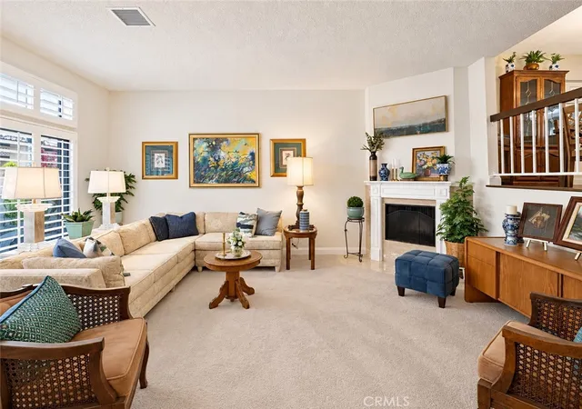 Photo 3 of Sale Pending at 20737 Roscoe Blvd #204, Winnetka, CA 91306 | MLS# SR26208746 | Listing updated on 2026-10-08