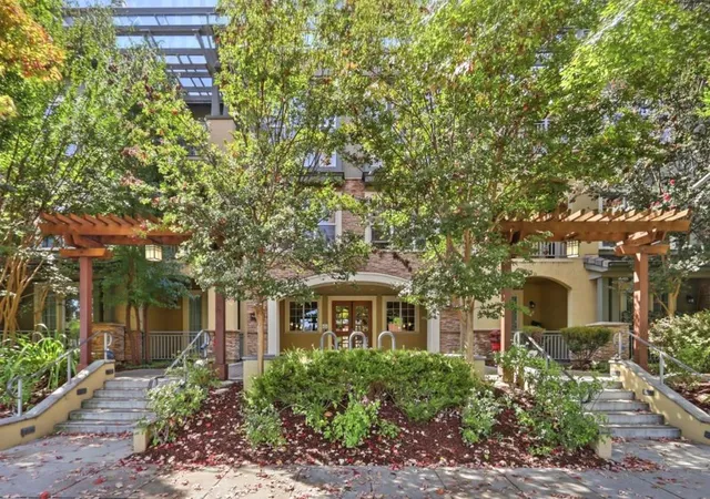 Condo for sale at 2881 Meridian Ave #110, San Jose, CA 95124 | MLS# ML82062651