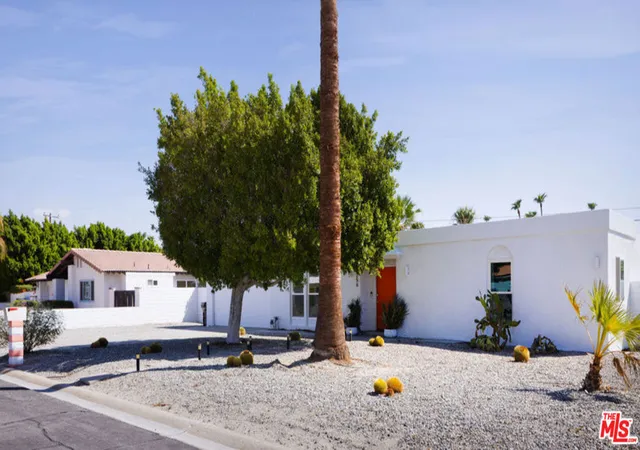 Photo 3 of Single family home for sale at 2256 N Victoria Rd, Palm Springs, CA 92262 | MLS# 26993023 | Listing updated on 2026-10-03
