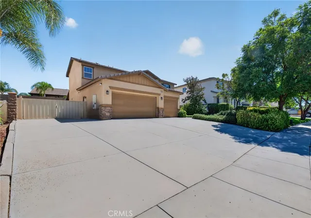 Single family home for sale at 34892 Armstrong Rd, Winchester, CA 92596 | MLS# SW26209624