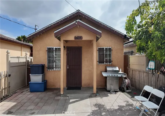 Photo 1 of Sale Pending at 9534 Hickory, Los Angeles, CA 90002 | MLS# DW26209687 | Listing updated on 2026-10-27
