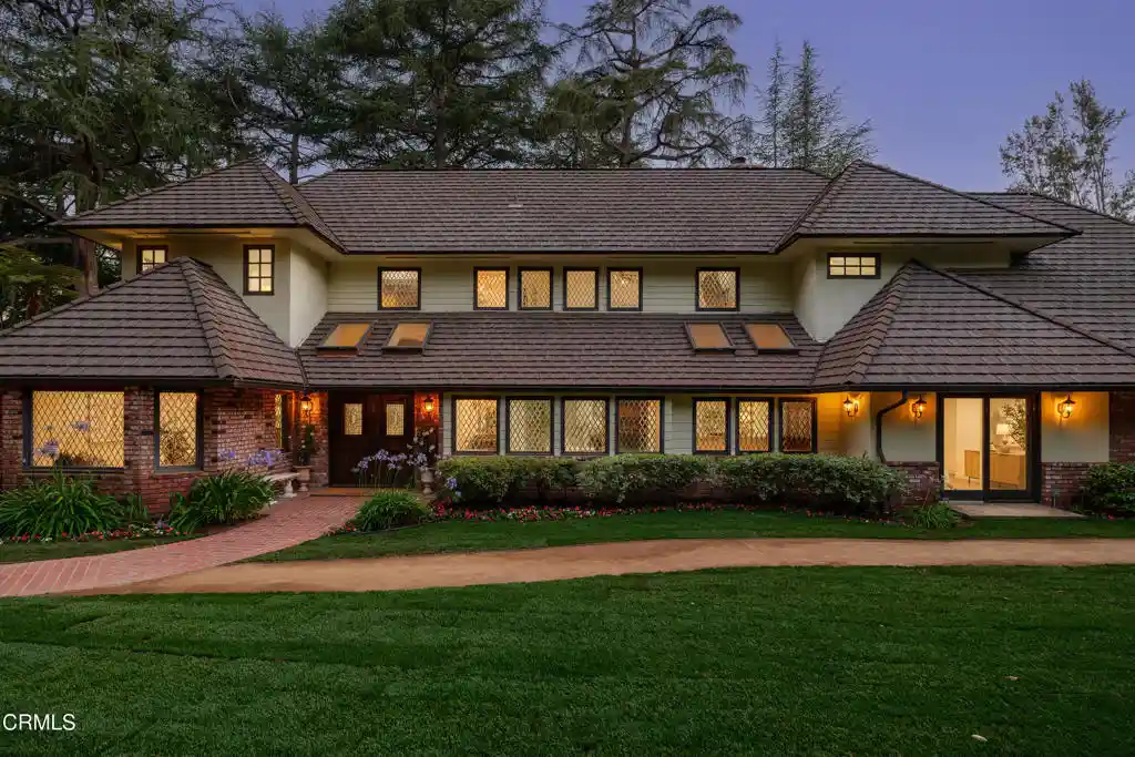 Photo 1 of Mansion for sale at 1720 Earlmont Ave, La Canada Flintridge, CA 91011 | MLS# P1-28985 | Listing updated on 2026-10-23