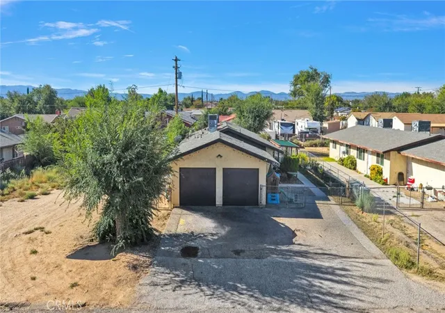 Multi family home for sale at 16411 Chestnut St, Hesperia, CA 92345 | MLS# HD26209383