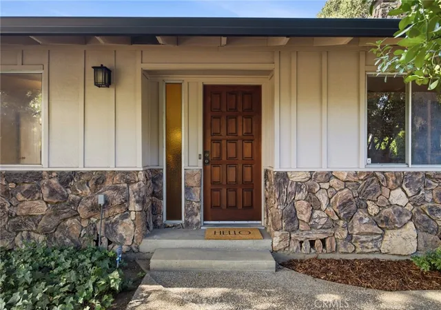 Photo 1 of Single family home for sale at 2585 Guynn Ave, Chico, CA 95973 | MLS# SN26197761 | Listing updated on 2026-10-08