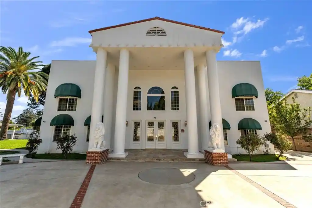 Photo 1 of Mansion for sale at 17912 Parthenia St, Sherwood Forest, CA 91325 | MLS# SR26209552 | Listing updated on 2026-10-25