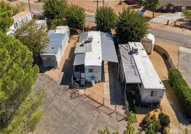 Photo 3 of Manufactured home for sale at 9426 Tamarisk Ave #86, Hesperia, CA 92345 | MLS# DW26193593 | Listing updated on 2026-09-29