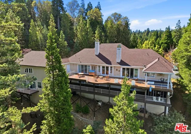 Photo 1 of Mansion for sale at 361 Redtail Hawk Ln, Lake Arrowhead, CA 92352 | MLS# 26992431 | Listing updated on 2026-10-10