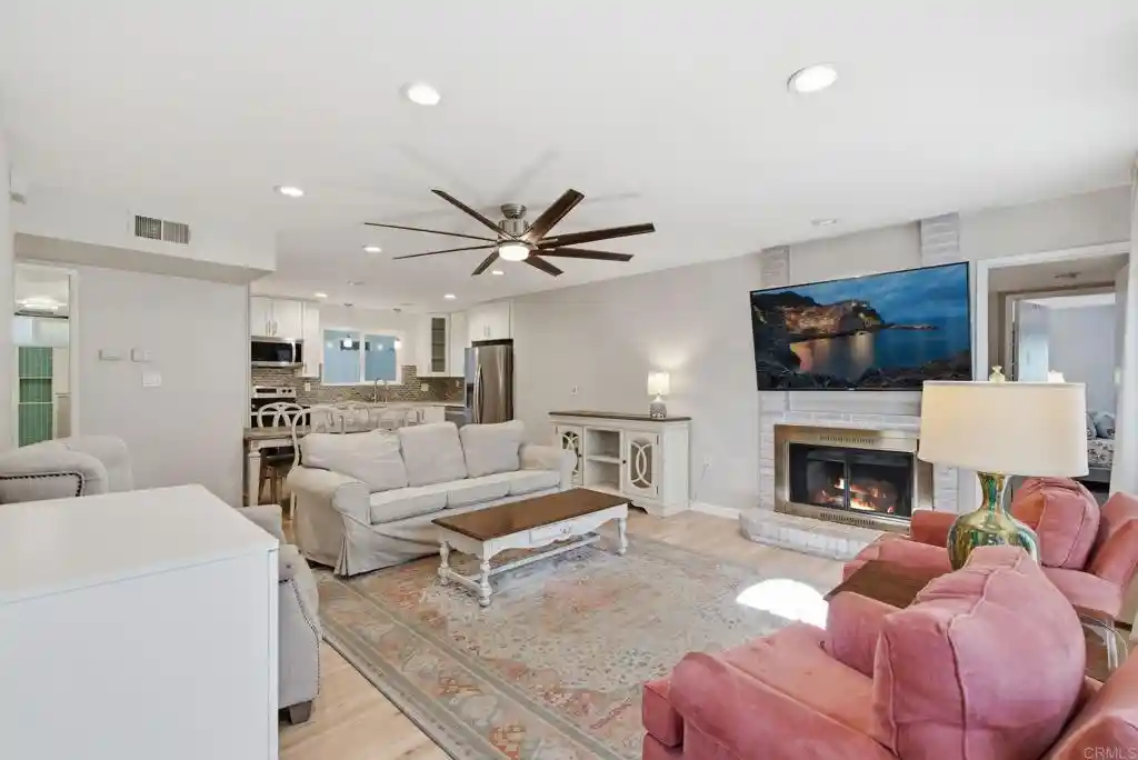 Listing Photo 1 - Condo for sale in 4506 Alabama St located at 4506 Alabama St, San Diego, CA 92116 - Unit 4506 Alabama St