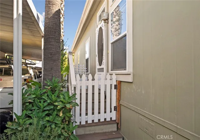 Photo 3 of Manufactured home for sale at 3701 Fillmore St #75, Riverside, CA 92505 | MLS# IG26209797 | Listing updated on 2026-10-11