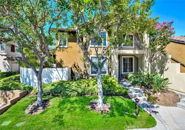 Listing Photo 1 - Condo for sale in building located at 58 Mira Mesa, Rancho Santa Margarita, CA 92688