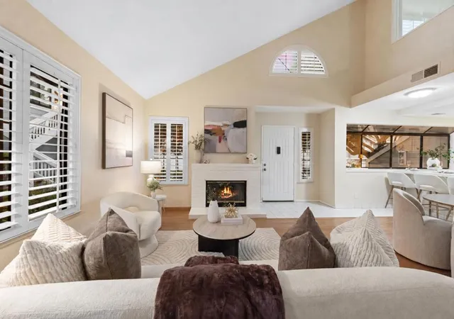 Photo 1 of Townhouse for sale at 2584 Yerba Bank Ct, San Jose, CA 95121 | MLS# ML82058540 | Listing updated on 2026-10-12