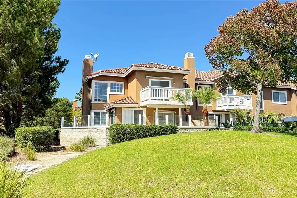 Condo for sale at 123 Gauguin, Aliso Viejo, CA 92656 | MLS# OC26208444