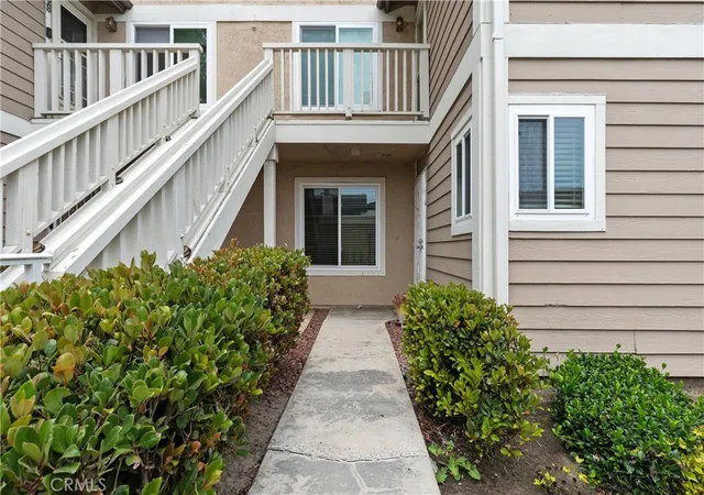 Photo 2 of Condo for sale at 6951 Knollcrest Ln #56, Garden Grove, CA 92845 | MLS# OC26209254 | Listing updated on 2026-10-28