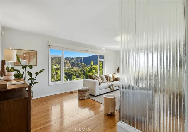 Photo 3 of Single family home for sale at 3104 Buckingham Rd, Glendale, CA 91206 | MLS# GD26208820 | Listing updated on 2026-10-02
