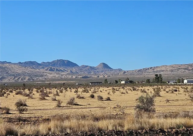 Photo 3 of Land for sale at 800 Highway 18, Apple Valley, CA 92308 | MLS# HD26209812 | Listing updated on 2026-09-25