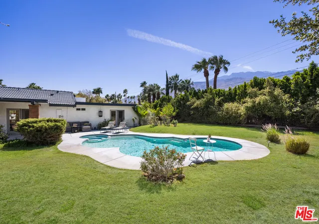 Photo 2 of Single family home for sale at 772 E El Conquistador, Palm Springs, CA 92262 | MLS# 26991433 | Listing updated on 2026-10-09