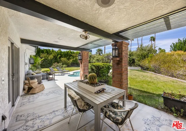 Photo 4 of Single family home for sale at 772 E El Conquistador, Palm Springs, CA 92262 | MLS# 26991433 | Listing updated on 2026-10-09