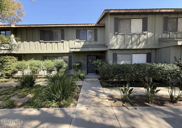 Condo for sale at 20112 Runnymede St #3, Winnetka, CA 91306 | MLS# 226004589