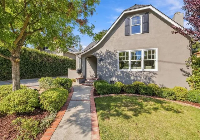 Photo 1 of Sale Pending at 244 San Mateo Ave, Los Gatos, CA 95030 | MLS# ML82062072 | Listing updated on 2026-10-03