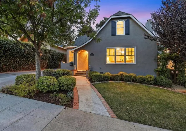Photo 2 of Sale Pending at 244 San Mateo Ave, Los Gatos, CA 95030 | MLS# ML82062072 | Listing updated on 2026-10-03