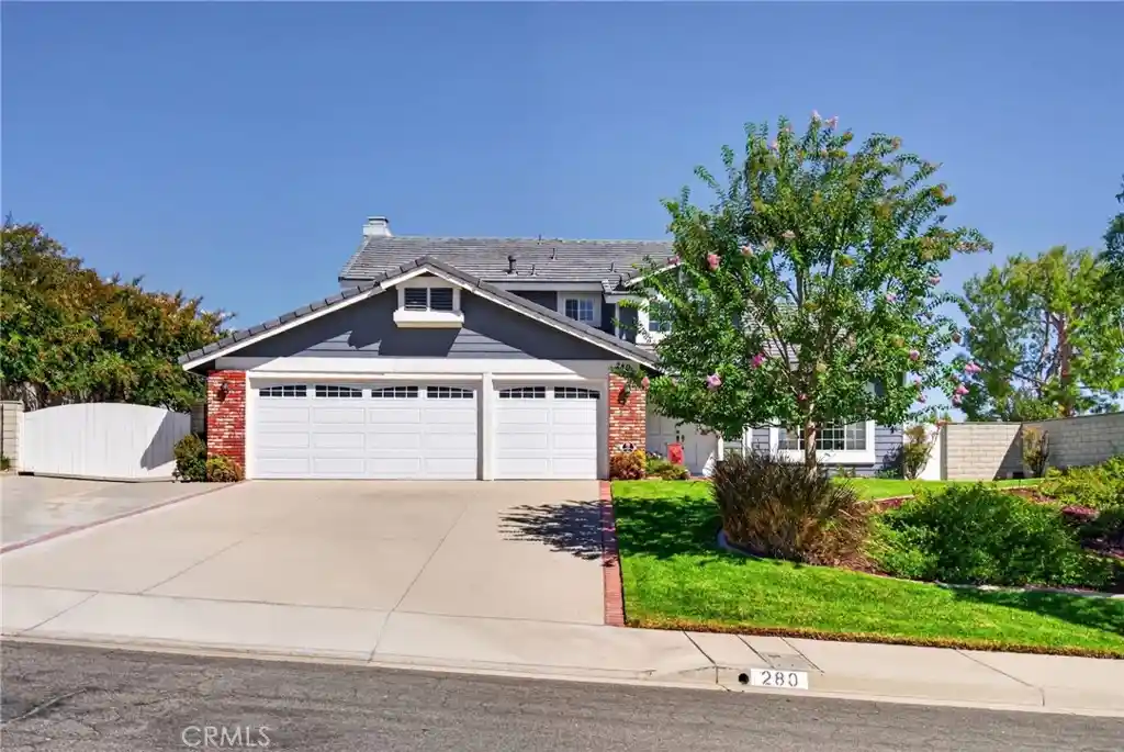 Photo 1 of Single family home for sale at 280 Clearwood, Riverside, CA 92506 | MLS# IV26209964 | Listing updated on 2026-10-24
