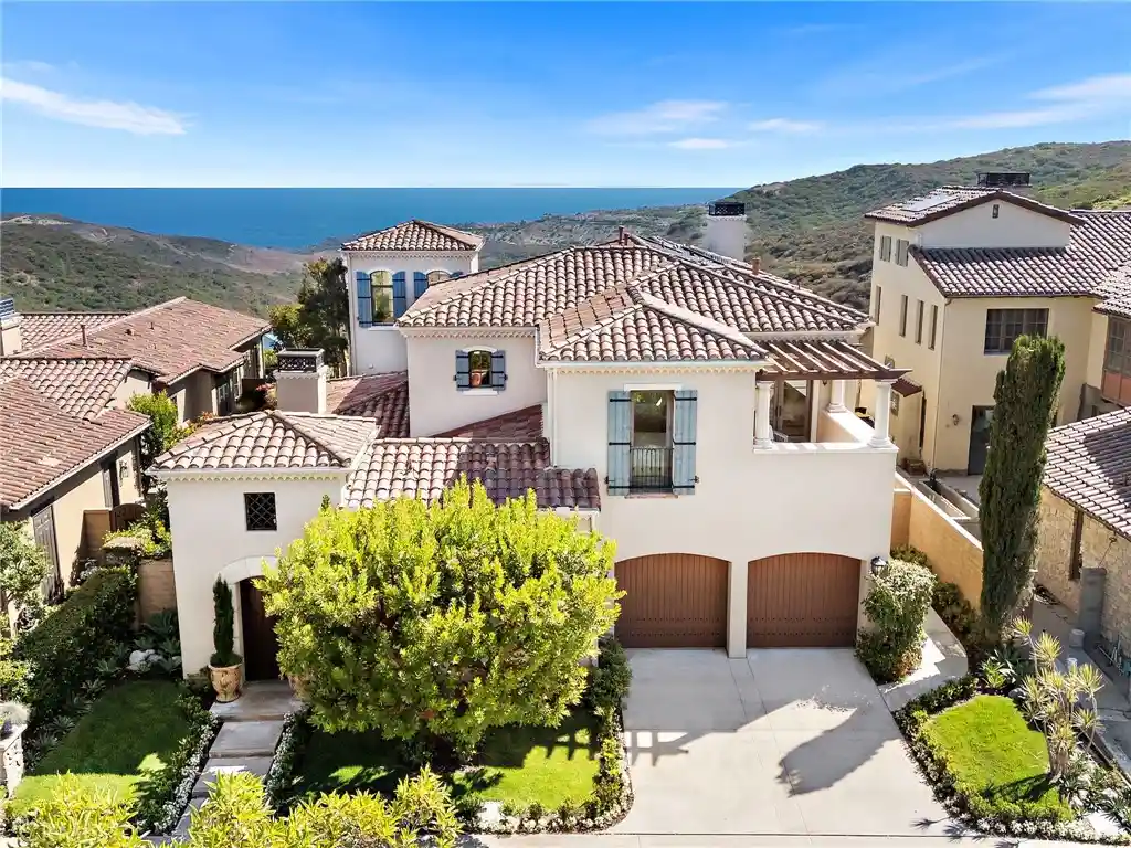 Single family home for sale at 8 Star Catcher, Newport Coast, CA 92657 | MLS# OC26153029
