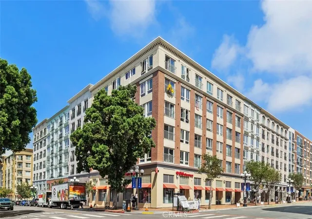 Photo 2 of Condo for sale at 450 J #3191, San Diego, CA 92101 | MLS# OC26209889 | Listing updated on 2026-09-26