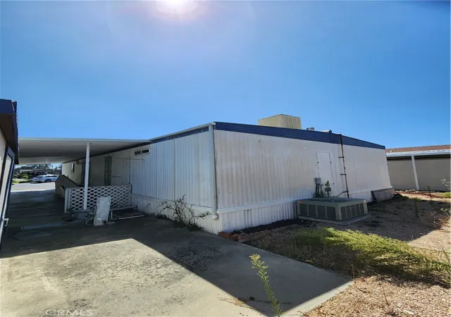Photo 2 of Manufactured home for sale at 525 N Gilbert, Anaheim, CA 92801 | MLS# PW26209874 | Listing updated on 2026-10-07