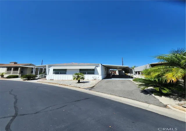 Photo 3 of Manufactured home for sale at 525 N Gilbert, Anaheim, CA 92801 | MLS# PW26209874 | Listing updated on 2026-10-07