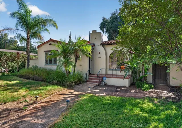 Photo 2 of Sale Pending at 1580 N San Gorgonio, Banning, CA 92220 | MLS# IV26209750 | Listing updated on 2026-10-01