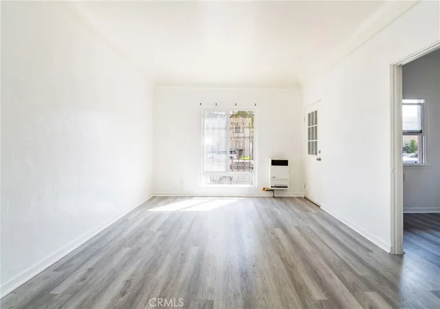 Photo 4 of House for sale at 4237 8th Avenue, Los Angeles, CA 90008 | MLS# DW26202192 | Listing updated on 2026-10-10