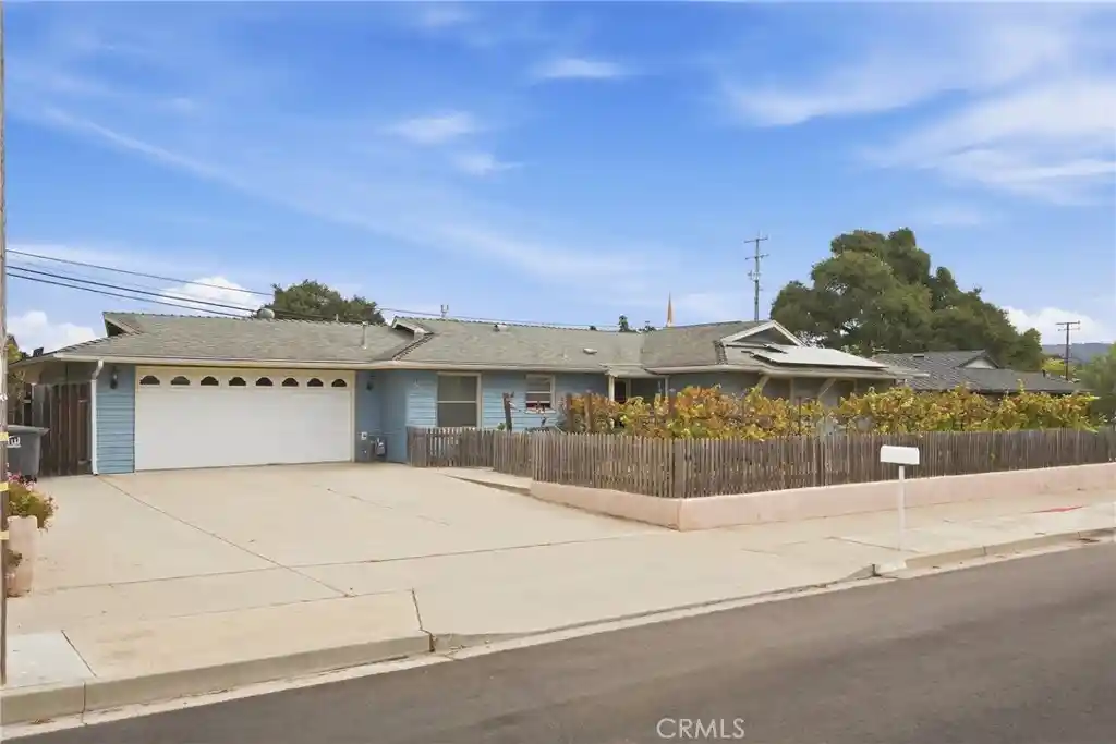 Photo 1 of Single family home for sale at 4582 Via Santa Maria, Santa Maria, CA 93455 | MLS# PI26208790 | Listing updated on 2026-10-21