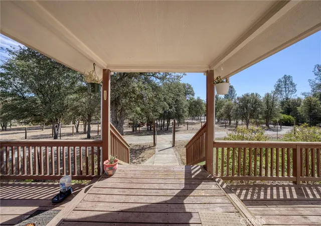 Photo 2 of Manufactured home for sale at 2984 Indian Hl Rd, Clearlake Oaks, CA 95423 | MLS# LC26209406 | Listing updated on 2026-09-30