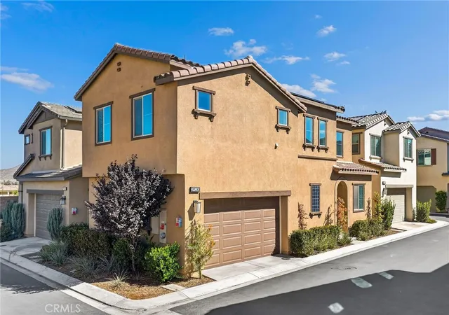 Listing Photo 4 - Condo for sale in building located at 29230 Marx Wy, Winchester, CA 92596