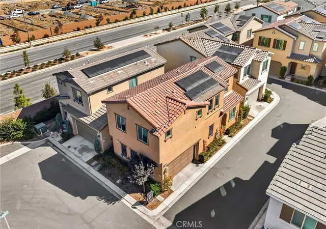 Listing Photo 5 - Condo for sale in building located at 29230 Marx Wy, Winchester, CA 92596