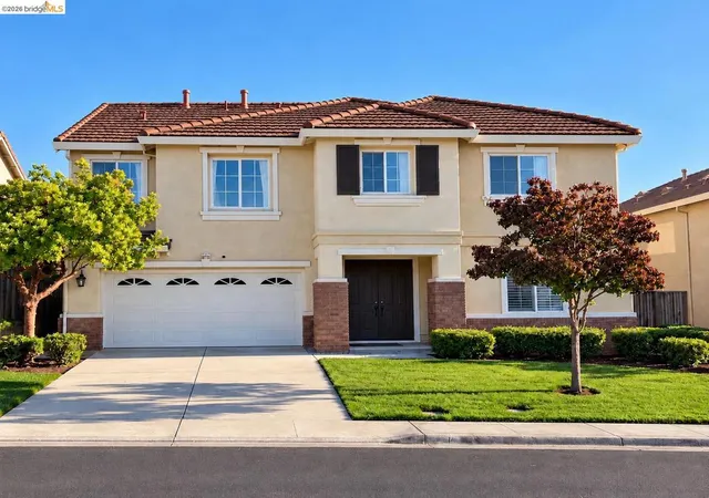 Single family home for sale at 210 Tanglewood Dr, San Pablo, CA 94806 | MLS# 41149502