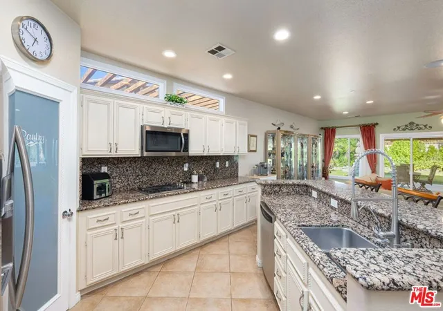 Photo 2 of Single family home for sale at 850 Ventana, Palm Springs, CA 92262 | MLS# 26993315 | Listing updated on 2026-10-03