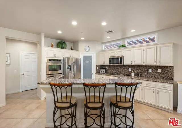 Photo 3 of Single family home for sale at 850 Ventana, Palm Springs, CA 92262 | MLS# 26993315 | Listing updated on 2026-10-03