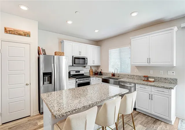 Photo 4 of Single family home for sale at 11809 Vienna Ln, Los Angeles, CA 90047 | MLS# CV26209515 | Listing updated on 2026-10-05
