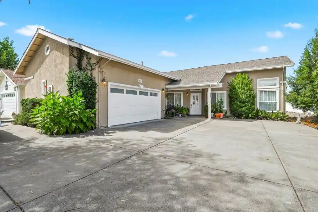 Photo 1 of Single family home for sale at 17905 Bunker Rd, Hidden Valley Lake, CA 95467 | MLS# NDP2608972 | Listing updated on 2026-10-23